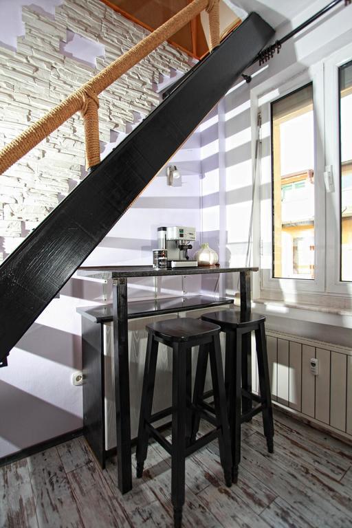 Raya Maisonette Софія Номер фото